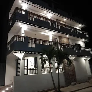 Marina Samana